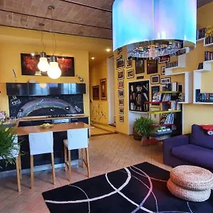  Apartment Maison Mavu: With Fiber Wi-fi, Near Jazz Arena